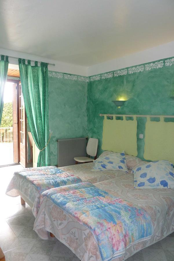 Hotel Font De Lauro Saumane-de-Vaucluse Εξωτερικό φωτογραφία